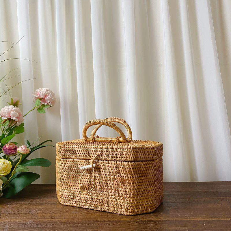 المطبخ المنسوجة يدويا الروطان  - مراجعة Bread Box Bamboo وسعره